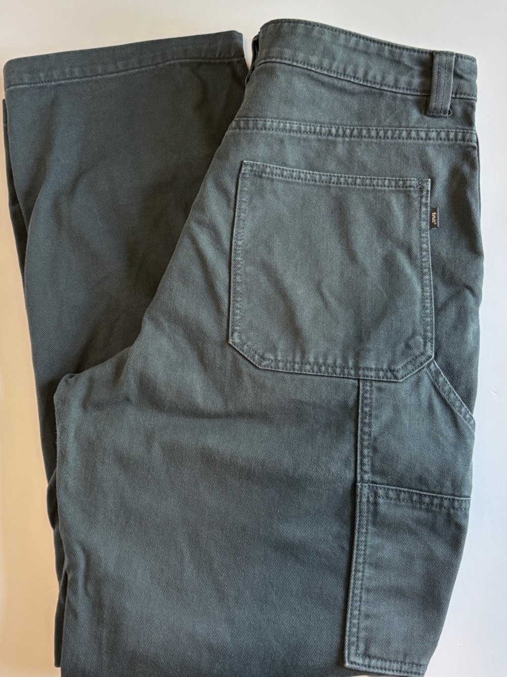 TNA Greenwich Cargo Pants in Dark Grey (Size 12) - Picture 3 of 7